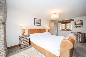 Bedroom- click for photo gallery